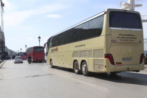 Κορονοϊός: 200 λεωφορεία ΚΤΕΛ στους δρόμους της Αττικής - Πιο συχνά τα δρομολόγια