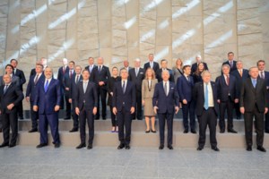 Σύνοδος ΝΑΤΟ: "Θα ενισχύσουμε περισσότερο την Ουκρανία" - 40.000 στρατιώτες στην ανατολική πτέρυγα της Συμμαχίας