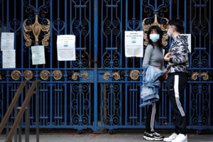 Κορονοϊος: Φόβοι ότι τα κρούσματα σήμερα θα φτάσουν τα 1.000- Μάσκες παντού και απαγόρευση κυκλοφορίας τη νύχτα - εικόνα 3