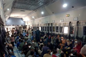 Συγκλονίζει η πρώτη γυναίκα δήμαρχος στο Αφγανιστάν: Τρεις φορές προσπάθησαν να με σκοτώσουν οι Ταλιμπάν