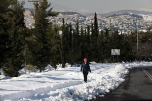 Καλλιάνος: "Μούφα" τα χιόνια στην Αττική, μην πιστεύετε τους κινδυνολόγους- Μόνο ψηλά στην Πάρνηθα και την Πεντέλη - εικόνα 4