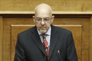 Επίθεση Ρουβίκωνα στο σπίτι του Μπάμπη Παπαδημητρίου - Για την ανάρτησή του σχετικά με τις πλημμύρες στη Γερμανία