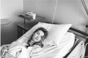 Τζούλια Νόβα: Οταν ο σύντροφός της την κλείδωνε σπίτι - "Δεν έβγαινα ούτε στο μπαλκόνι" [βίντεο]