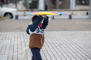 Άρχισε η έξοδος των εκδρομέων για την Καθαρά Δευτέρα: Αυξημένη κίνηση σε ΚΤΕΛ και λιμάνια