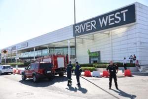 Φάρσα το απειλητικό τηλεφώνημα για βόμβα στο εμπορικό κέντρο River West