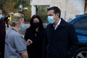 Επέλαση "γαλάζιου" κομματικού κράτους καταγγέλλουν 61 βουλευτές του ΣΥΡΙΖΑ