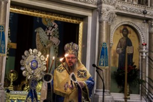 Λάρισα: Πυροσβέστες πήγαν στο... νοσοκομείο και έσωσαν το δάχτυλο νεαρής κοπέλας από κολλημένη βέρα