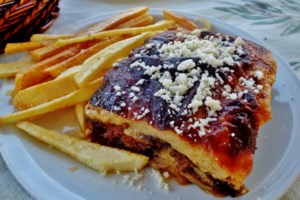 Πρωτοφανής ανακοίνωση στη Σαντορίνη: "Ελαττώστε τις μετακινήσεις σας, περιμένουμε 17.000 τουρίστες από κρουαζιερόπλοια"