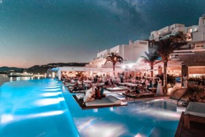 Μύκονος: Πώς τα πρόστιμα των Principote και Nammos θα μειωθούν από δεκάδες εκατομμύρια σε μόλις... 500 ευρώ