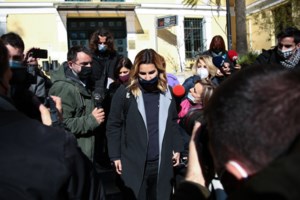 Συγκλονιστική η Σοφία Μπεκατώρου: Όταν τελείωσε συνειδητοποίησα ότι με είχε βιάσει - Η σοκαριστική περιγραφή