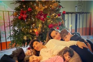 "Υπεράνθρωπος" ο Σάκης Ρουβάς κάνει έξοδο στο... Μεσολόγγι [Βίντεο]