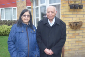 Η Βρετανία γράφει Ιστορία: 90χρονη κάνει το εμβόλιο κορονοϊού υπο το βλέμμα του Μπόρις Τζόνσον [βίντεο] - εικόνα 7