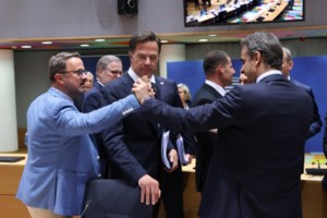 Ερντογάν σε Πούτιν: Είμαστε έτοιμοι να αναλάβουμε ρόλο παρατηρητή μεταξύ Ρωσίας και Ουκρανίας