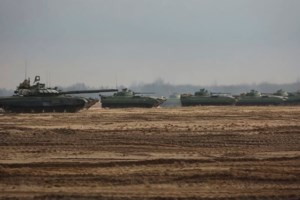 Κρίσιμες ώρες στην Ουκρανία: Οι ΗΠΑ εκκενώνουν την πρεσβεία τους στο Κίεβο - "Βλέπουν" ρωσική επίθεση ανά πάσα στιγμή