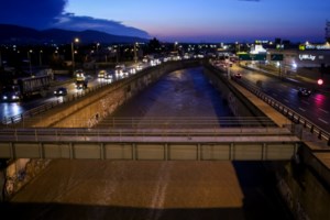 Κακοκαιρία Μπάλλος: Ζημιές στο κέντρο διασκέδασης όπου τραγουδάνε Πανταζής και Αδαμαντίδης - εικόνα 2