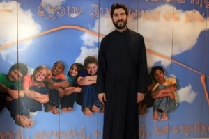 Ανατροπή στην υπόθεση του πατέρα Αντωνίου: "Είπα ψέματα, ποτέ δε με πείραξε", λέει τώρα ο καταγγέλλων