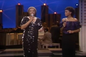 Πέθανε ξαφνικά ο δημοσιογράφος Μπάμπης Αγρολάμπος