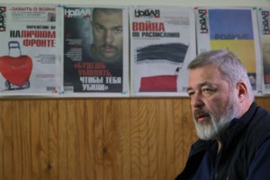 Ουκρανία: Υπό την απειλή όπλων στις κάλπες για τα ρωσικά δημοψηφίσματα - Προελαύνουν τα στρατεύματα του Κιέβου - εικόνα 4