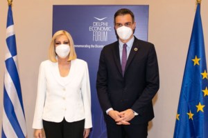 Τσίπρας προς Μητσοτάκη: Να μην εφαρμοστούν οι αλλαγές στο σύστημα εισαγωγής στα πανεπιστήμια