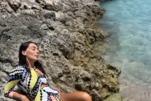 Δέσποινα Βανδή: Δείχνει το πρόγραμμα γυμναστικής που την βοηθά να κρατά αψεγάδιαστο το κορμί της - εικόνα 11