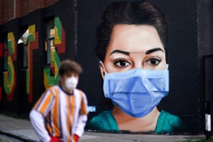 Εμβολιασμοί: "Κόντρα" ΗΠΑ - ΠΟΥ για την τρίτη δόση σε όλους τους Αμερικανούς από τον Σεπτέμβριο