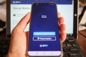 Εκλογές - Στην Κυψέλη ψήφισε ο Τσίπρας: Μέρα ελπίδας η σημερινή - Η αλλαγή είναι στα χέρια του λαού μας [βίντεο] - εικόνα 3