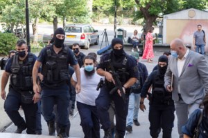 Μονή Πετράκη: "Δεν ξεχνιέται εύκολα αυτό που έγινε, κλαίγανε και ουρλιάζανε" - Μαρτυρία σοκ για την επίθεση με βιτριόλι