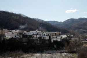 Καθηγητής Σουρβίνος: Καμπανάκι κινδύνου τα 97 νέα κρούσματα κορονοϊού σε επτά ημέρες