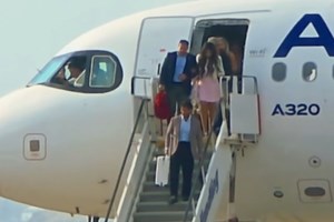 Πάτρα: Αστυνομικοί έσπασαν την πόρτα για να σώσουν γυναίκα που την ξυλοκοπούσε άγρια ο σύζυγός της