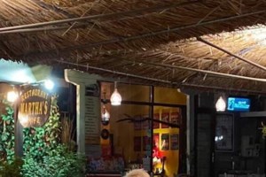 Ποιοι πλούσιοι και διάσημοι απ'όλο τον κόσμο έχουν... εξοχικό στη Μαγνησία - Εκτός από τον πατέρα του Τζόνσον - εικόνα 2