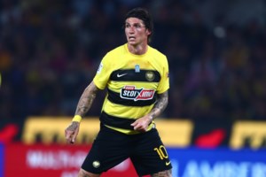 Λαμία-ΑΕΚ 0-1: Ο Μήτογλου την λύτρωσε και έπιασε κορυφή [βίντεο]