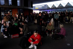 Κι όμως οι Ισπανοί μια χαρά πέρασαν κατά τη διάρκεια του μπλακ άουτ – Η πιο όμορφη Δευτέρα της ζωής τους [βίντεο] - εικόνα 5