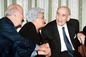 Θωμάς Καρβέλας: Ο Έλληνας που ανακάλυψε το παγωτό μηχανής - Πώς ένα ατύχημα έκανε... εκατομμυριούχο έναν φτωχό μετανάστη