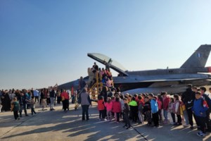 Φάληρο: "Mολών λαβέ μέρα και νύχτα" - Αποστομωτική απάντηση στις απειλές Ερντογάν από πιλότο F-16 [βίντεο] - εικόνα 2