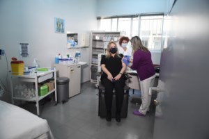 Να εμβολιαστούν κάλεσε τους πιστούς ο μητροπολίτης Σερβίων και Κοζάνης Παύλος [βίντεο]