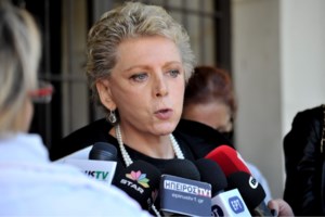 Κορονοϊός: Κοντά στο "θαύμα" η 62χρονη που νοσηλεύεται στη ΜΕΘ του Βενιζελείου - εικόνα 2