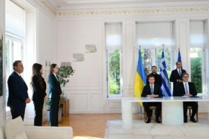 Συνάντηση Βολοντίμιρ Ζελένσκι με την Κίμπερλι Γκίλφοϊλ στην πρεσβεία της Ουκρανίας