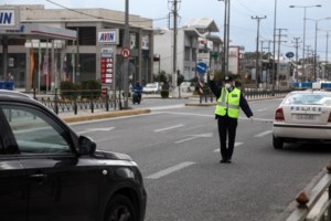 Τι θα κρίνει την απόφαση για τα νέα αυστηρότερα μέτρα - Το μήνυμα Μητσοτάκη