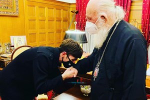 Ο εκπρόσωπος του Αρχιεπισκόπου "καρφώνει" τον Φουρθιώτη στο TheTOC για τη μαϊμού συνέντευξη Ιερώνυμου: Ηθικά ανεπίτρεπτη πράξη