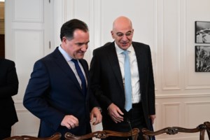 Γεωργιάδης: Δεν μπορώ να πω για τα στρατιωτικά νοσοκομεία και το ΕΣΥ - Δεν θέλω να εμπλακώ γιατί αισθάνομαι ότι κάνω κάτι άκομψο