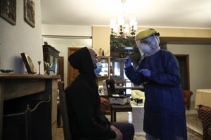 Κορονοϊός: Οικογενειακές τραγωδίες πίσω απο δύο εξιτήρια σε ΑΧΕΠΑ και Κοζάνη