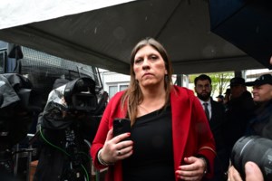 Τέμπη: Δεκτή η δήλωση αποχής της προέδρου στη δίκη για τα χαμένα βίντεο - Αναβάλλεται επ’ αόριστον η εκδίκαση