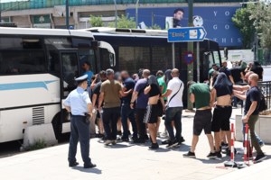 Εξαγγελίες Χρυσοχοΐδη: "Τις επόμενες μέρες θα υπάρχουν πολύ μεγάλα αποτελέσματα για την πάταξη της διαφθοράς" - εικόνα 2