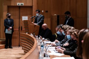 Κορονοϊός: Κίνδυνος επαναλοίμωξης από την Όμικρον - Κατά 76% αποτελεσματική η 3η δόση - εικόνα 2