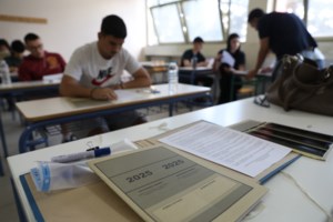 Πανελλήνιες 2025: "Τέλη Ιουνίου οι βαθμολογίες, τελευταίες ημέρες του Ιουλίου οι βάσεις" - εικόνα 2