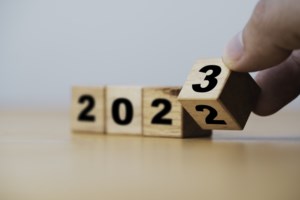 Αυτά τα 3 ζώδια θα βγάλουν λεφτά το 2023
