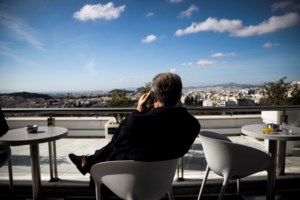 Παρίσταναν τους επενδυτικούς συμβούλους και έβαλαν στο χέρι 460.000 ευρώ - Εμπλέκονται σε 11 υποθέσεις - εικόνα 3