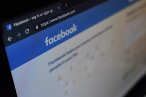 Facebook: Νέα προβλήματα λειτουργίας μετά την κατάρρευση της προηγούμενης εβδομάδας