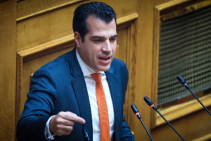 Βουλή: Μητσοτάκης για τον γάμο των ομόφυλων ζευγαριών: "Ευτυχισμένα παιδιά μεγαλώνουν και με γονείς του ιδίου φύλου"