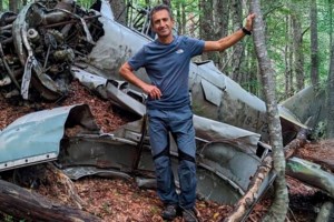 Δράμα: Συγκλονίζει η μαρτυρία του ορειβάτη που διασώθηκε - "Η αρκούδα του έδωσε μια σπρωξιά κι έπεσε κάτω"